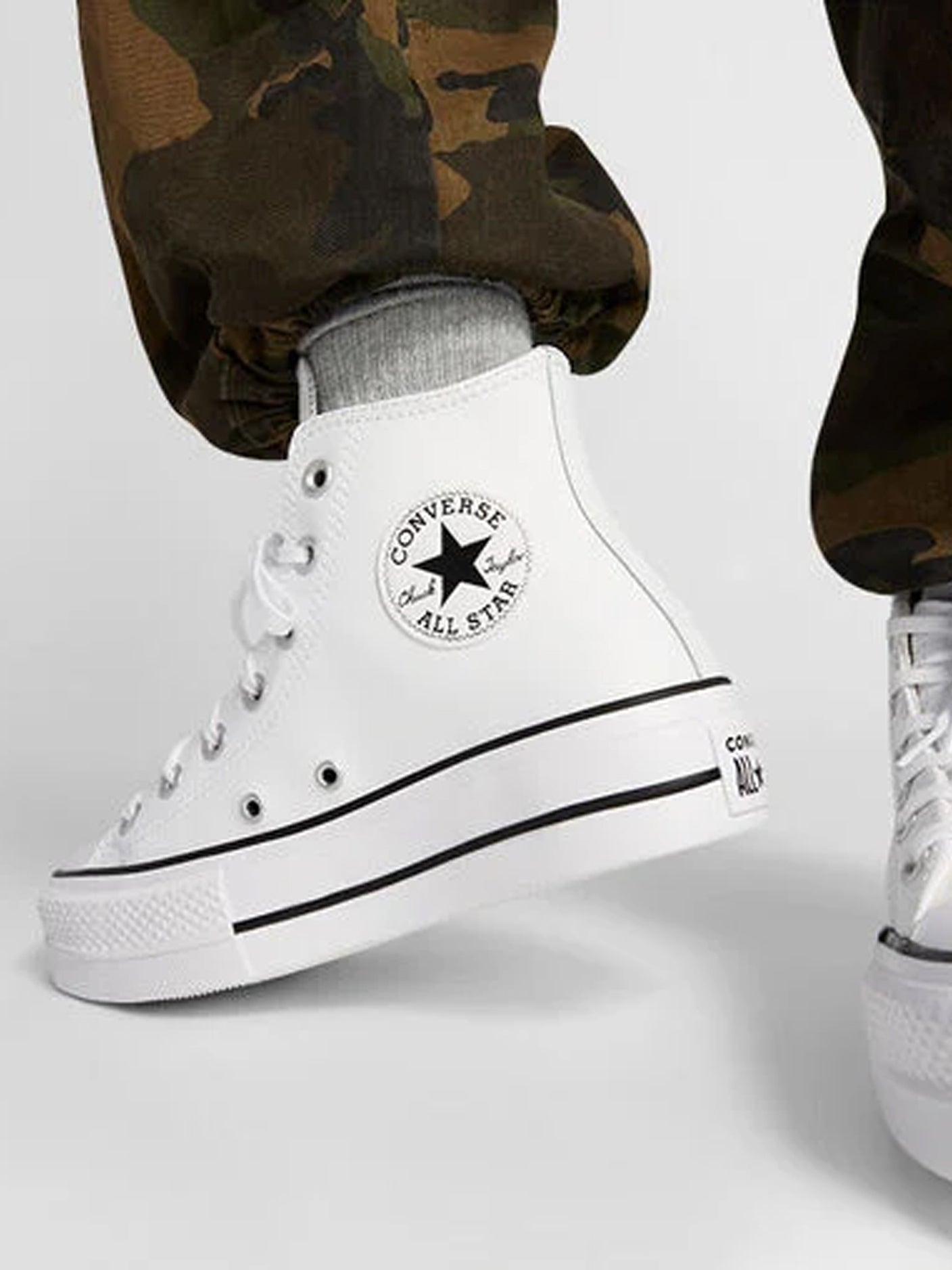 Converse Chuck Taylor AS Lift Leather Sneakers