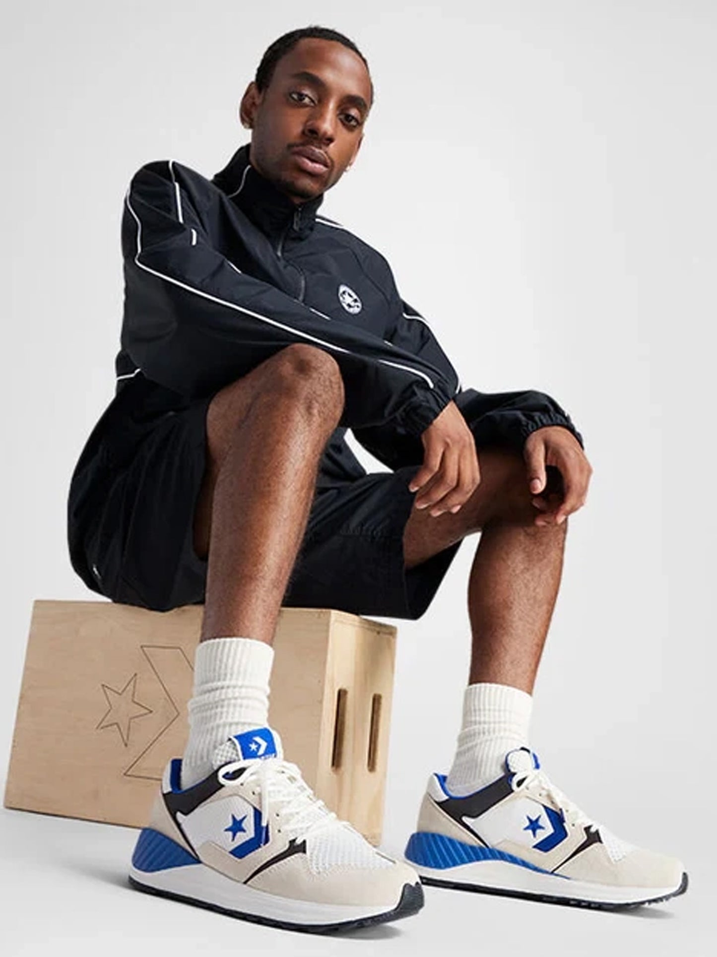 Converse Wave Trainer Seasonal Color Sneakers