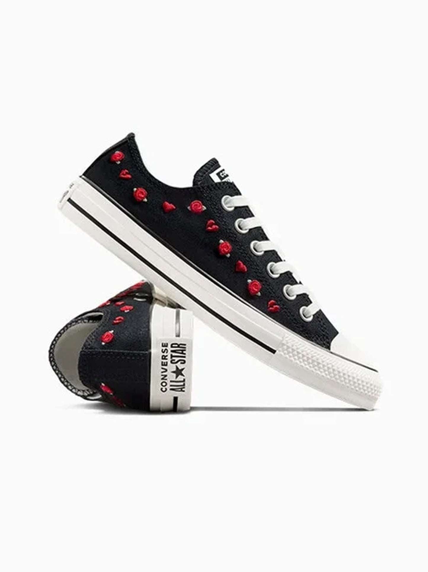 Converse 2025 Valentineïs Day Sneakers