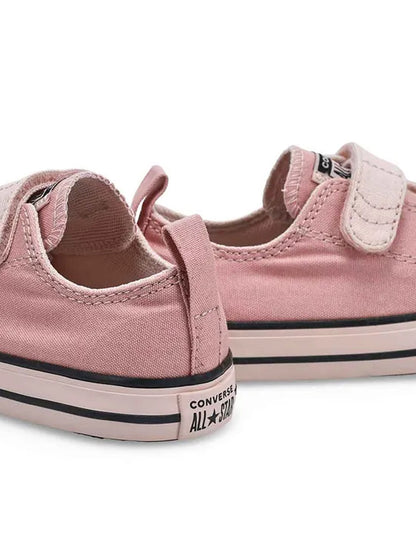 Chuck Taylor All Star 2V Colour + 0 Sneakers