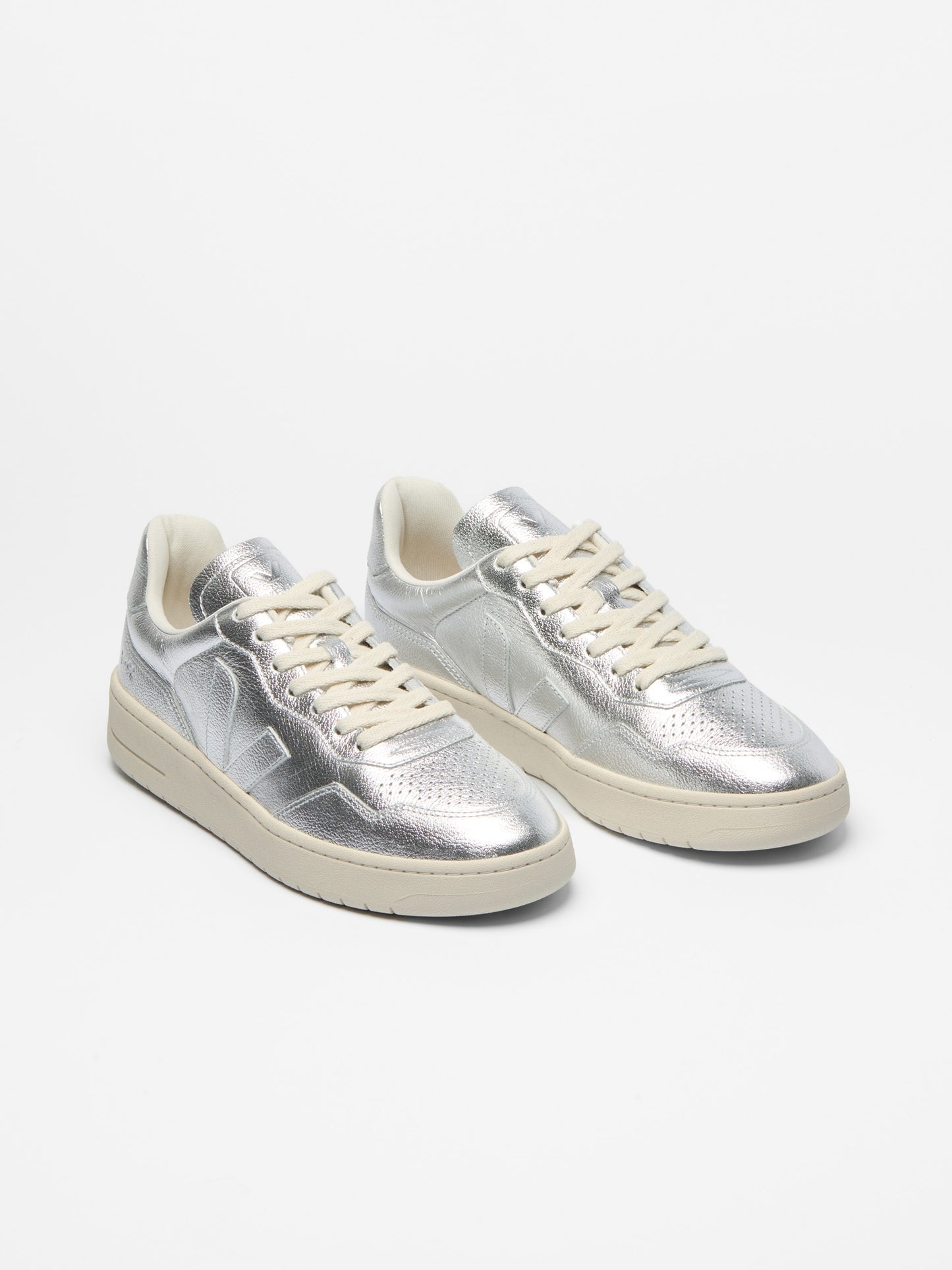 V-90 Leather Silver