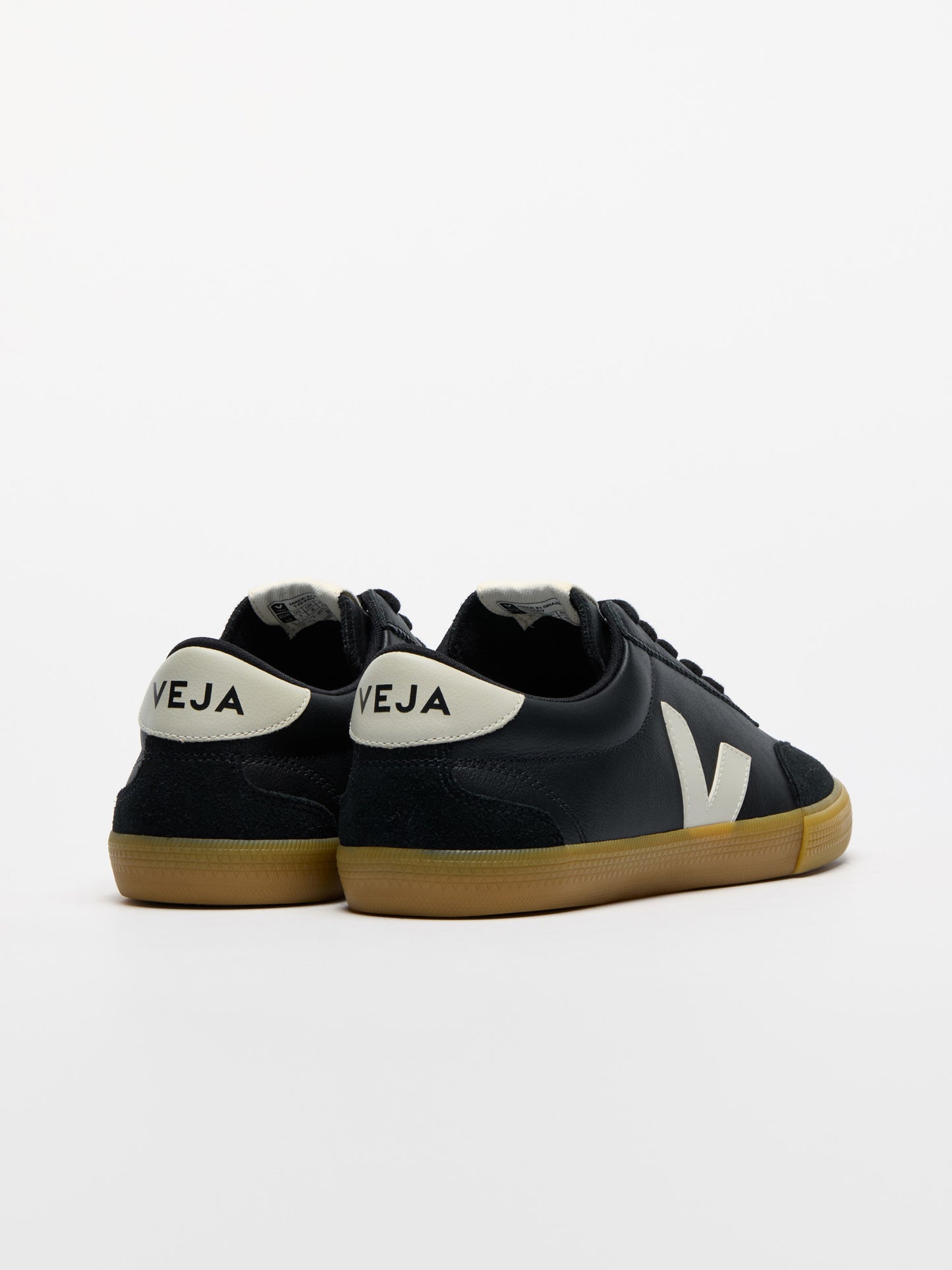 Volley Leather Black Pierre