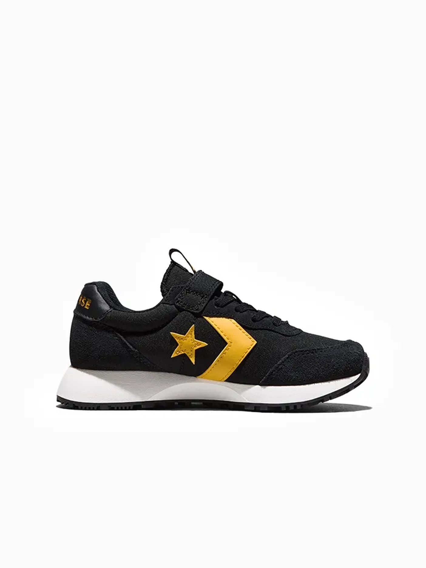 Converse Omega Trainer Seasonal Color