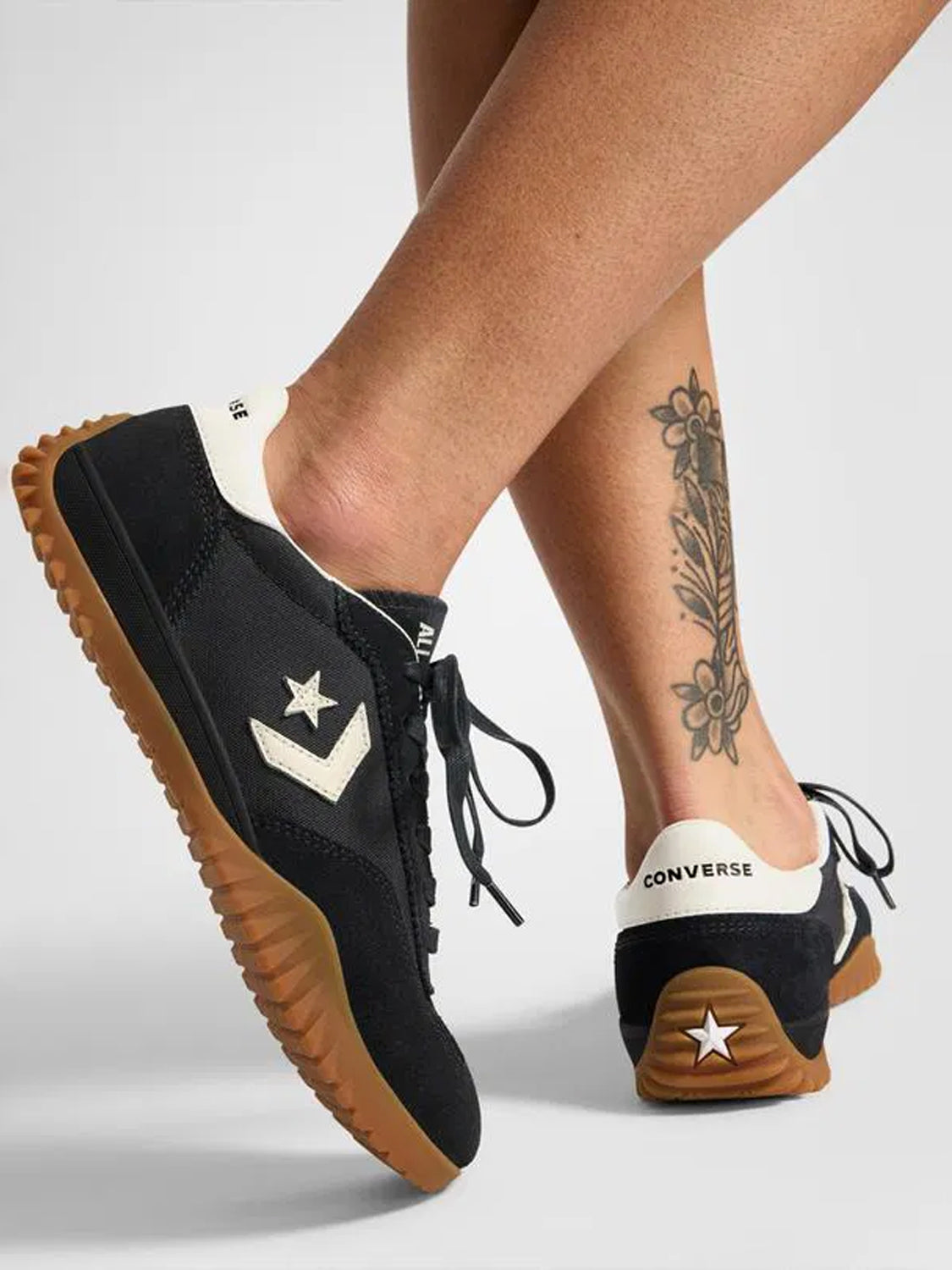 Converse RS Trainer Foundation Sneakers